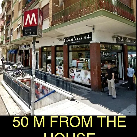 Апартаменты Metro A
